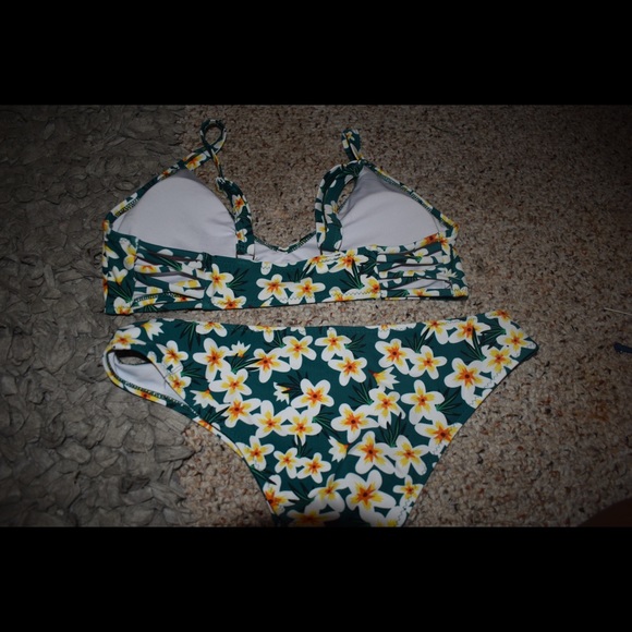 Women’s Bikini Swimsuit - Picture 2 of 5